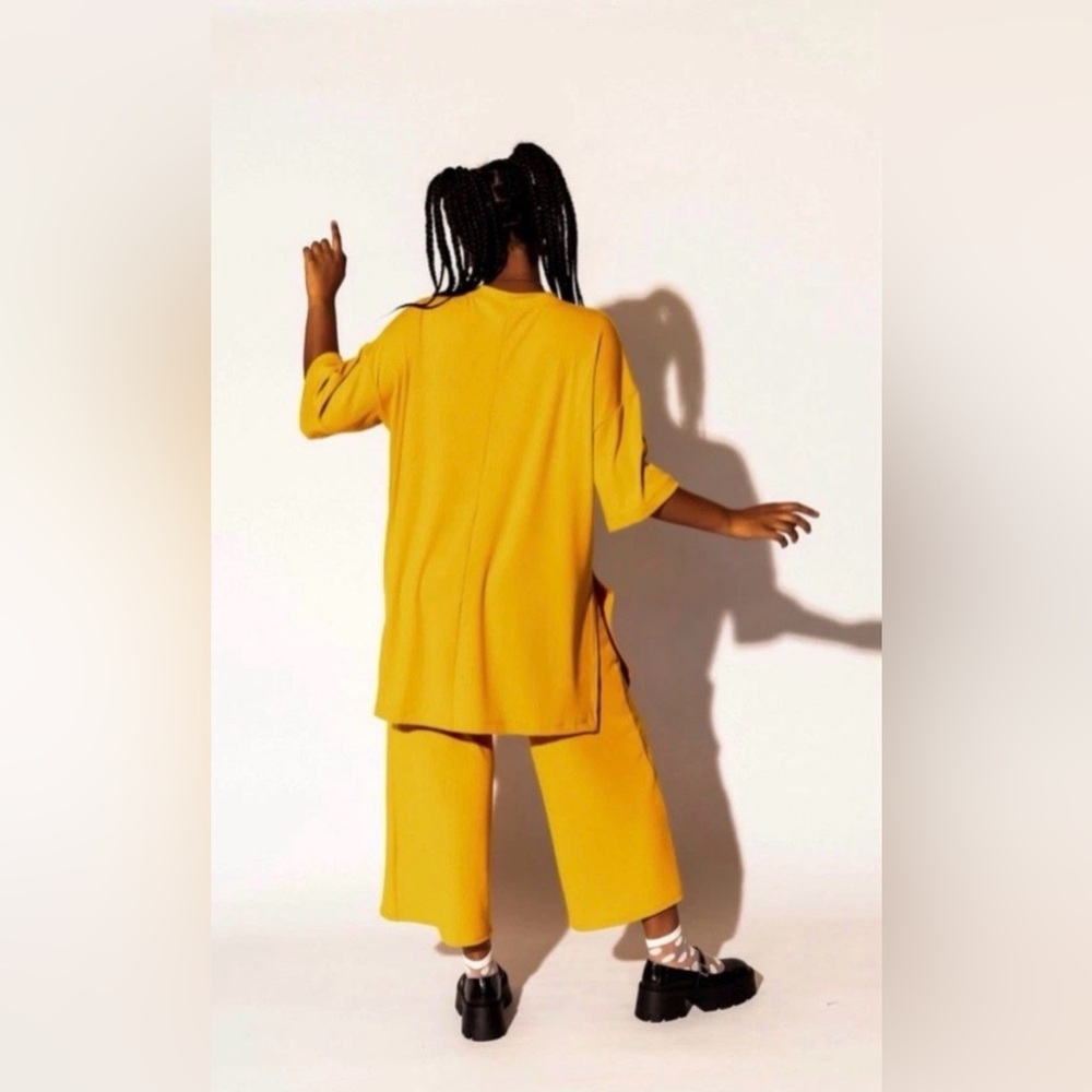Dressed In LALA Lex Ribbed Playsuit Top And Pants Yellow Gold Size M EUC